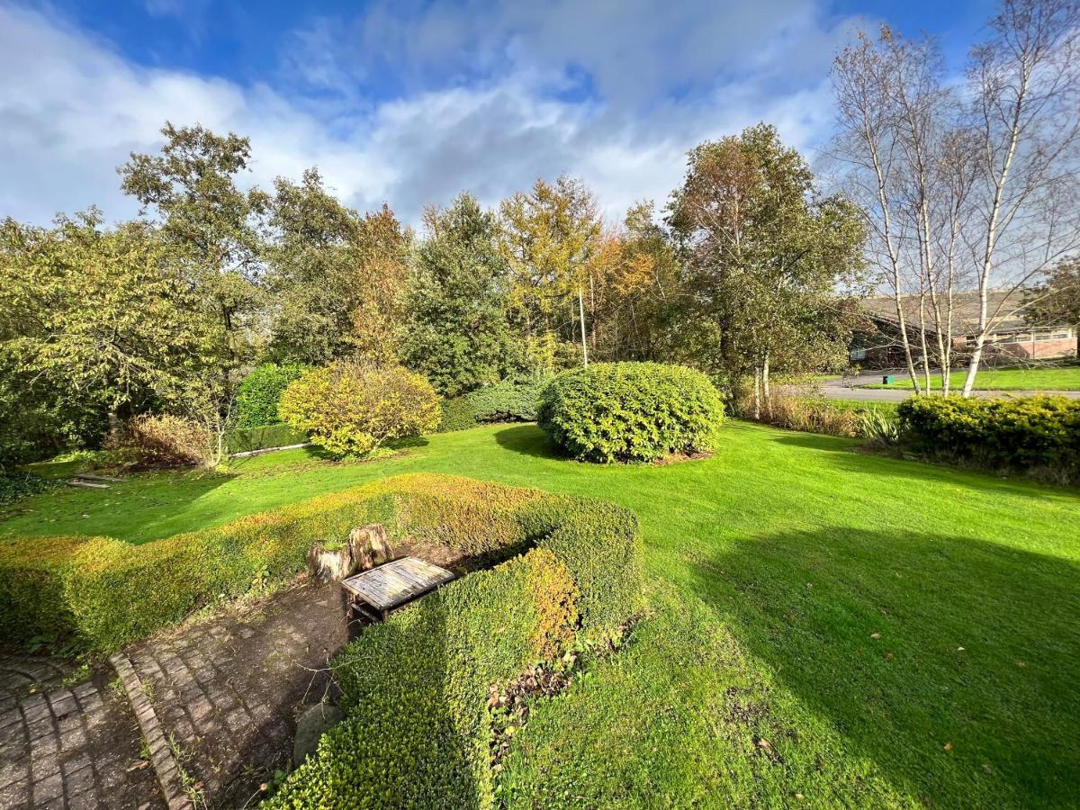 Hotel Het Wylde Pad - Let'S Go Wylde! à Twijzelerheide Extérieur photo